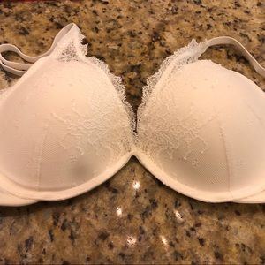 NWOT 34B Bra